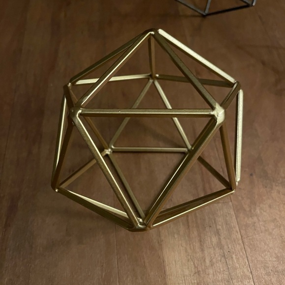 Decorative Piece - Picture 6 of 10